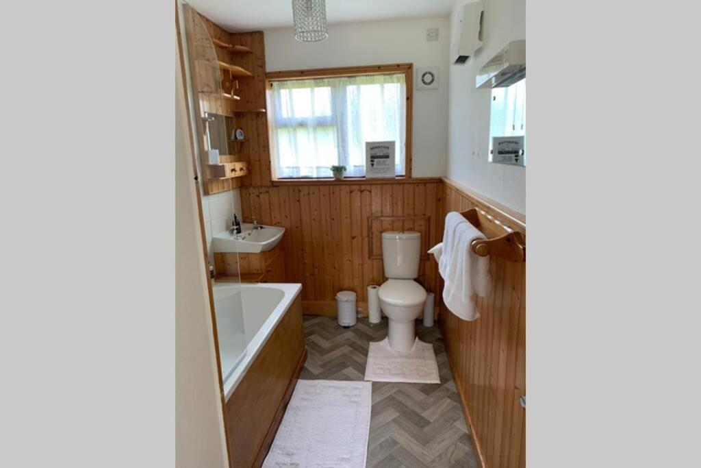 Highland Cosy 2 Bedroom Cottage In Tore Muir Of Ord On Nc500 외부 사진
